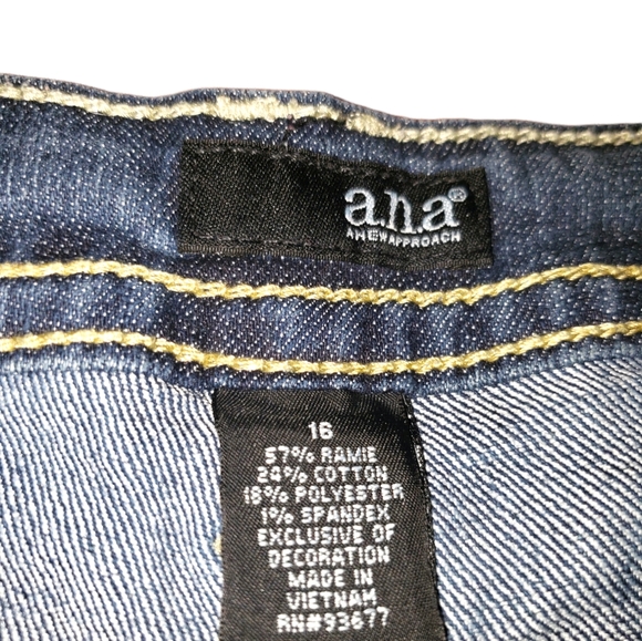 A.N.A. Jean Shorts - Picture 6 of 6